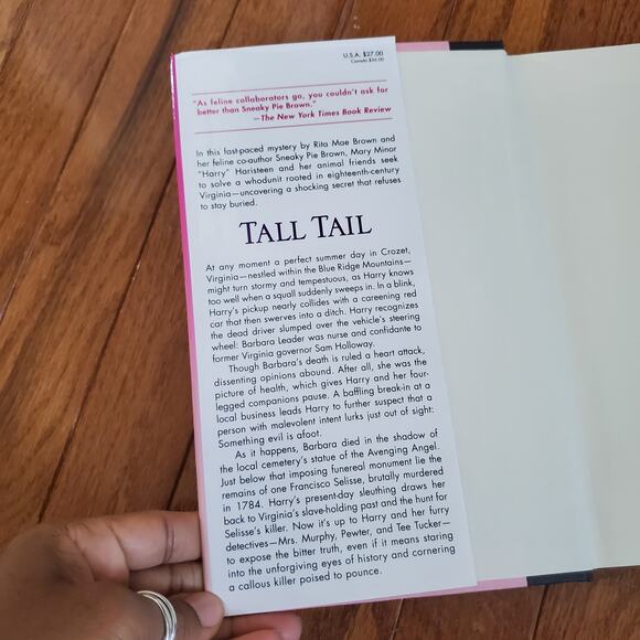 Tall Tail Hardback Book Rita Mae Brown & Sneaky Pie Brown - Picture 2 of 2